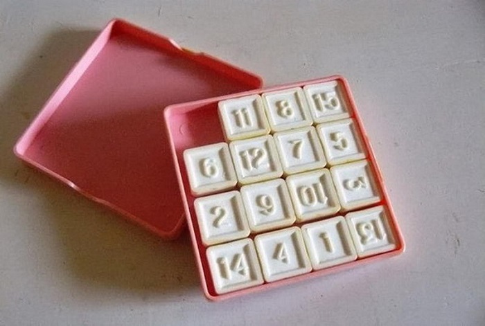 Советские игрушки. Пятнашки. Советские игрушки. Пятнашки.