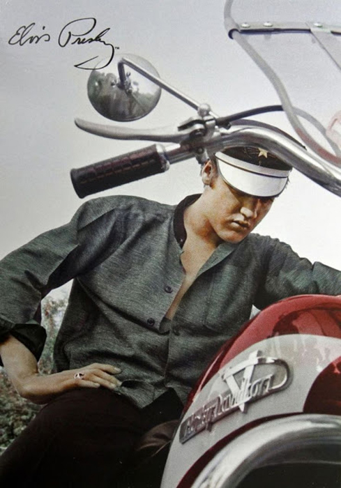 Тайная страсть короля рок-н-ролла: фотографии Элвиса Пресли и его мотоциклов () Тайная страсть короля рок-н-ролла: фотографии Элвиса Пресли и его мотоциклов