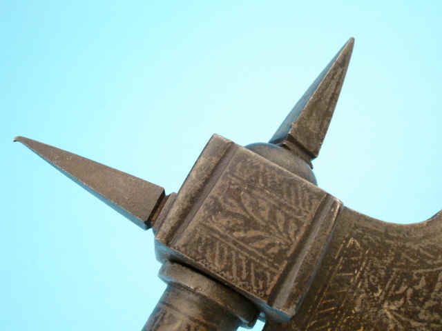 Индийский боевой топор — стилет — фитильный пистолет середины 18 века