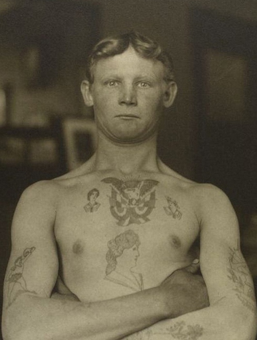 Колоритные фотографии мигрантов, пытавшихся нелегально попасть в США 100 лет назад () Колоритные фотографии мигрантов, пытавшихся нелегально попасть в США 100 лет назад