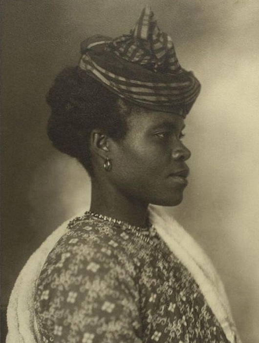 Колоритные фотографии мигрантов, пытавшихся нелегально попасть в США 100 лет назад () Колоритные фотографии мигрантов, пытавшихся нелегально попасть в США 100 лет назад