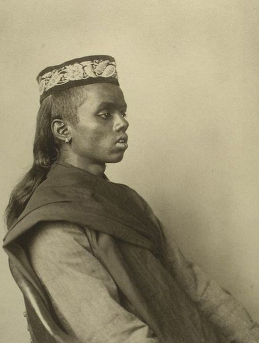 Колоритные фотографии мигрантов, пытавшихся нелегально попасть в США 100 лет назад () Колоритные фотографии мигрантов, пытавшихся нелегально попасть в США 100 лет назад