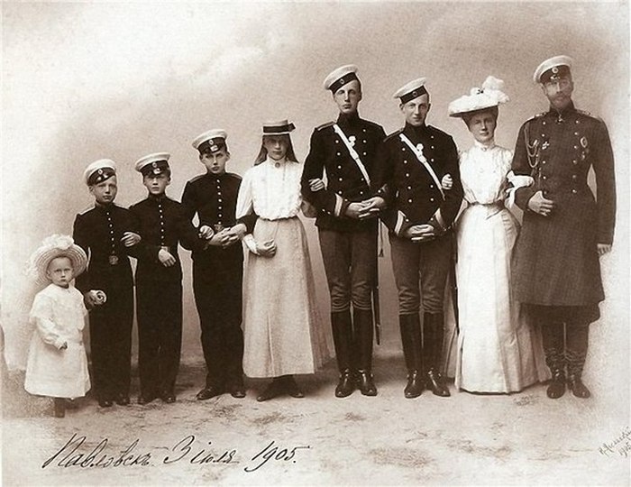 Многодетность не только в крестьянских семьях. Многодетность не только в крестьянских семьях.