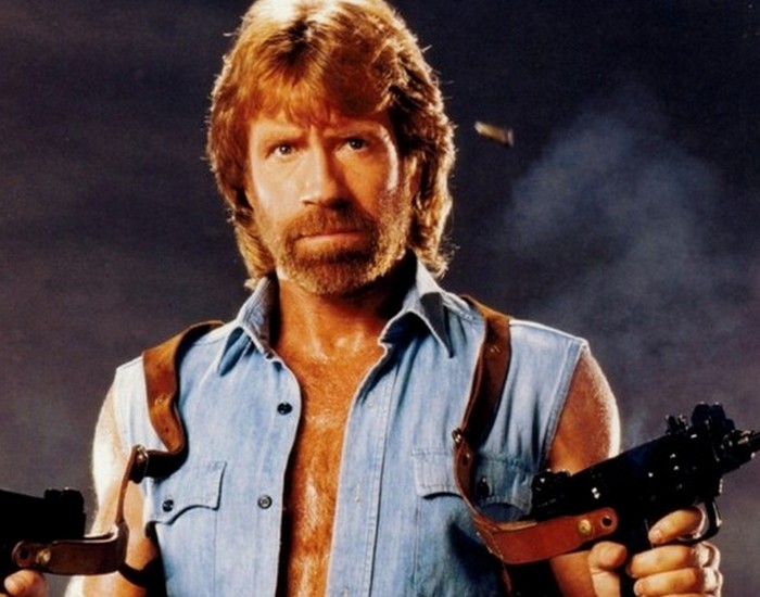 Чак Норрис был застенчивым ребенком. Чак Норрис был застенчивым ребенком.