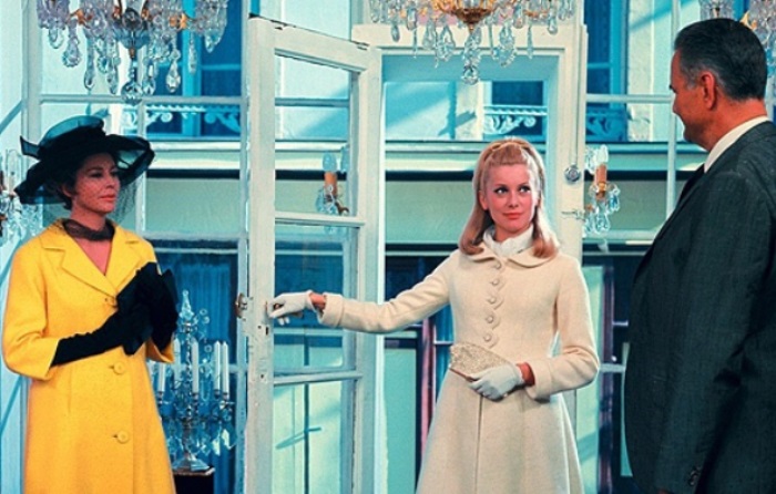 7 самых ярких кинообразов Катрин Денев () 7 самых ярких кинообразов Катрин Денев