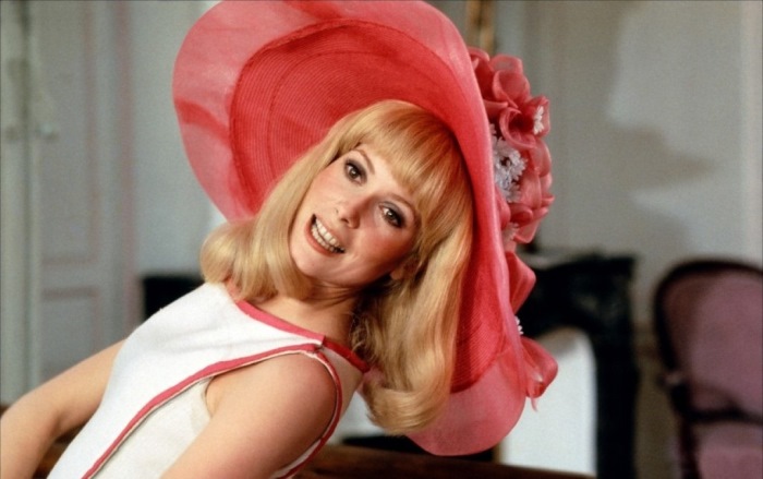 7 самых ярких кинообразов Катрин Денев () 7 самых ярких кинообразов Катрин Денев