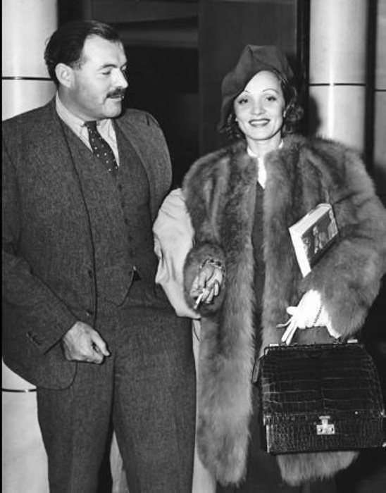 Писатель и актриса Писатель и актриса