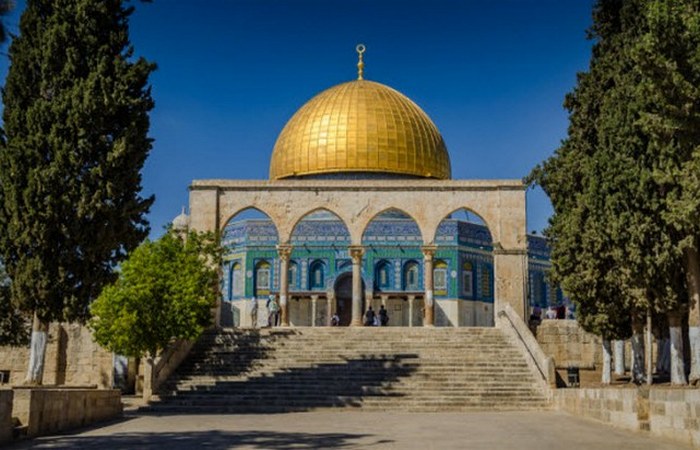 10 невероятных версий о происхождении Иисуса, противоречащие официальной версии церкви () 10 невероятных версий о происхождении Иисуса, противоречащие официальной версии церкви