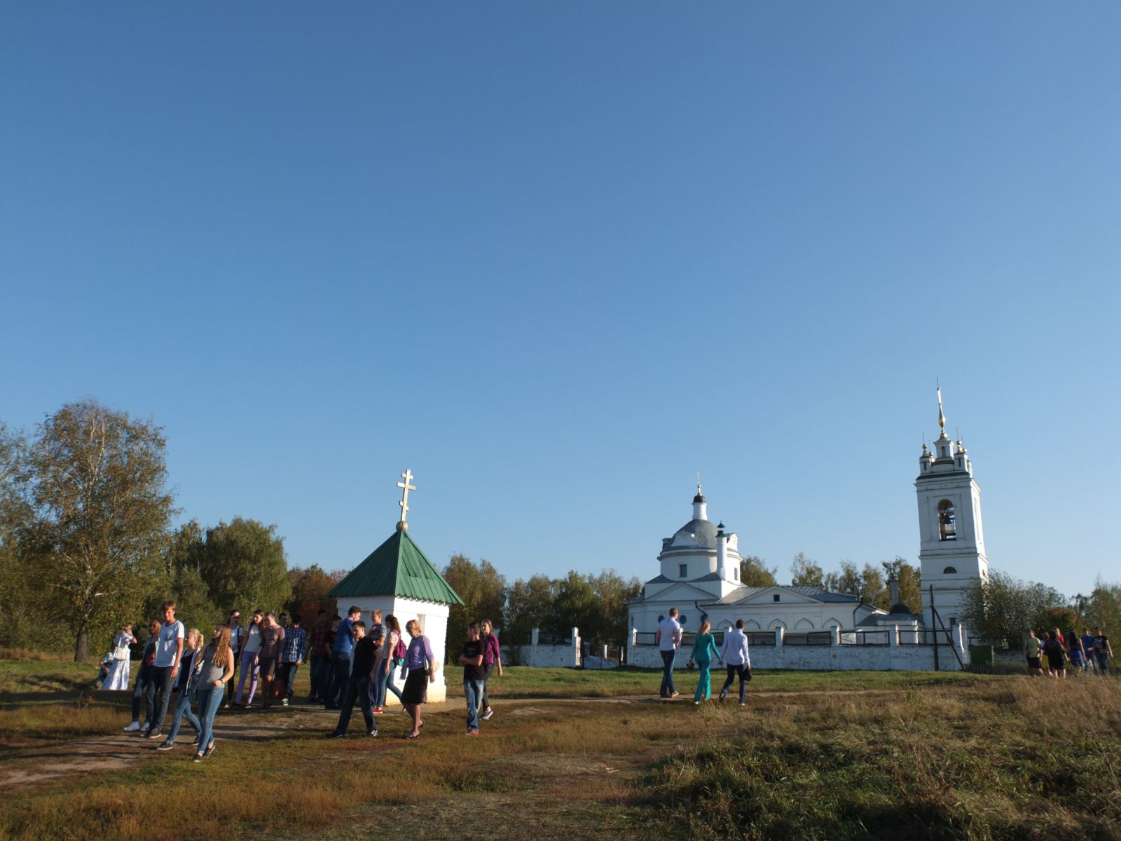 ТОЛЬКО ЛИШЬ МЕЧТАТЕЛЬ