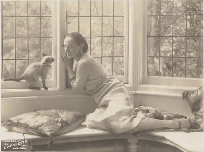 Бессмертный лебедь русского балета: Анна Павлова - прима, подарившая миру легендарный образ () Бессмертный лебедь русского балета: Анна Павлова - прима, подарившая миру легендарный образ