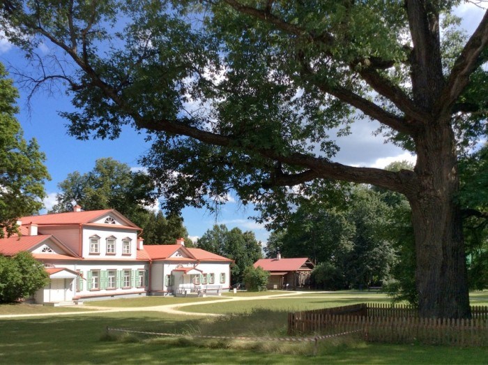 Усадьба Мамонтовых в Абрамцево Усадьба Мамонтовых в Абрамцево