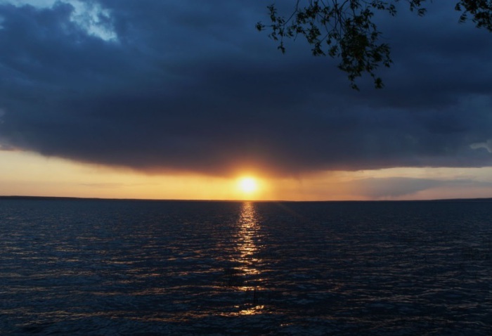 Здесь находится Синий Камень — ритуальный языческий объект, зафиксировано, что камень несколько раз перемещался с места на место. Здесь находится Синий Камень — ритуальный языческий объект, зафиксировано, что камень несколько раз перемещался с места на место.