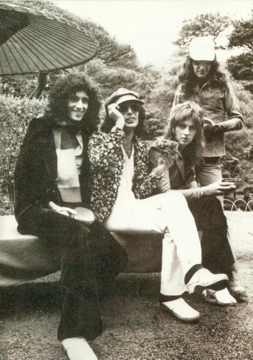 30 интереснейших старых фотографий, на которых запечатлены известные личности () 30 интереснейших старых фотографий, на которых запечатлены известные личности