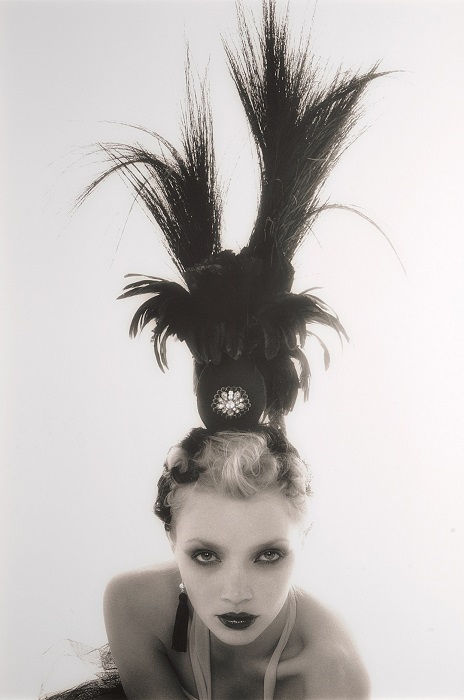 12 изображений культовых знаменитостей () 12 изображений культовых знаменитостей