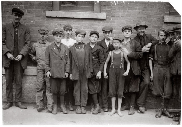 Во время пересменки. Во время пересменки.