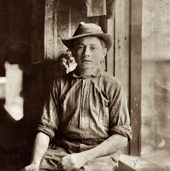 Рабочий день окончен. Рабочий день окончен.