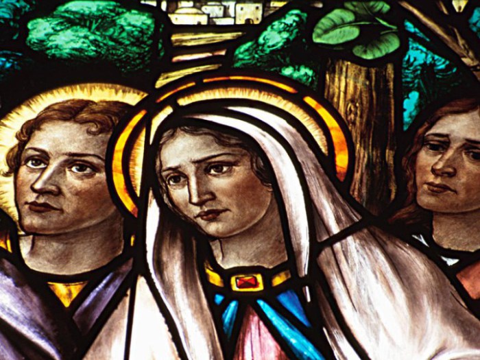 Использование мочи не ограничивалось сферой стирки, ее также использовались в средневековой косметологии — мочой часто умывались. Использование мочи не ограничивалось сферой стирки, ее также использовались в средневековой косметологии — мочой часто умывались.