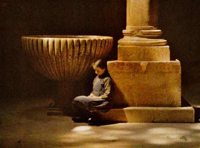 Детство. Верона, Италия, 16 мая 1918 Детство. Верона, Италия, 16 мая 1918