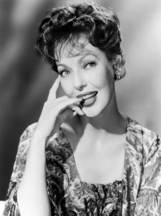 Сердцеедка и просто красавица актриса Лоретта Янг (Loretta Young). Сердцеедка и просто красавица актриса Лоретта Янг (Loretta Young).