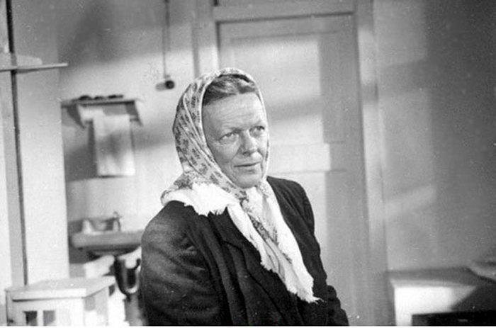 Татьяна Пельтцер - любимая бабушка советского кино Татьяна Пельтцер - любимая бабушка советского кино