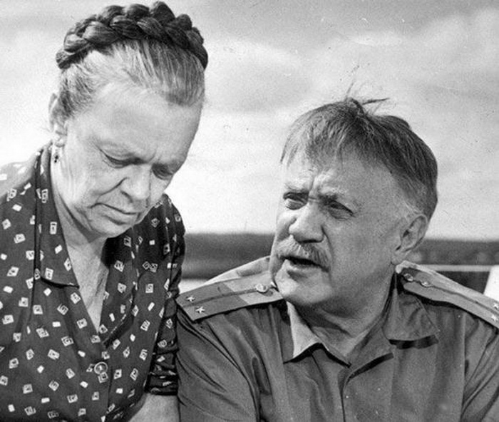 Татьяна Пельтцер - любимая бабушка советского кино Татьяна Пельтцер - любимая бабушка советского кино