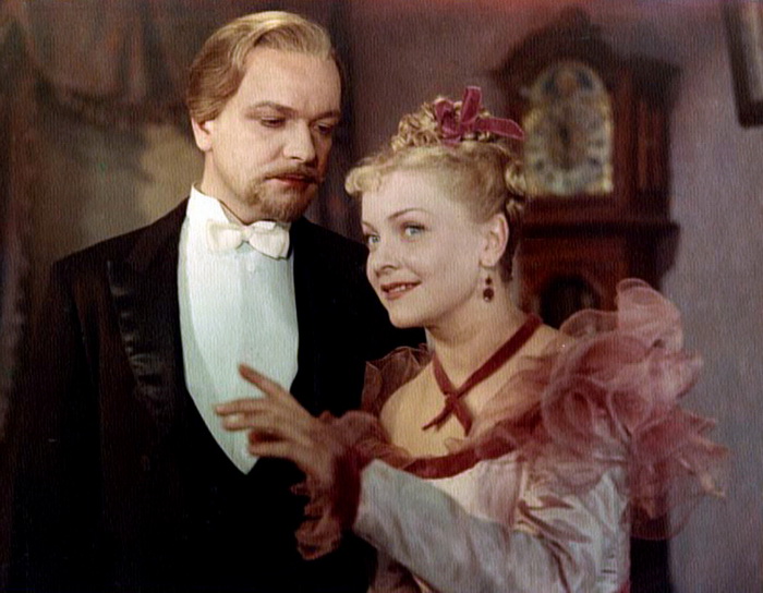 Людмила Целиковская в фильме 'Попрыгунья' Людмила Целиковская в фильме 'Попрыгунья'