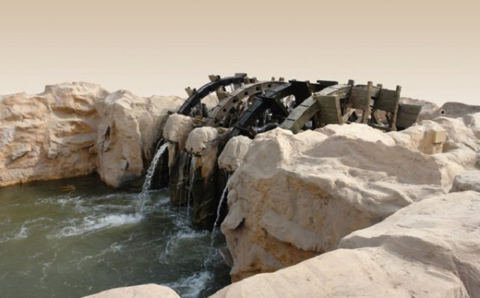 Повсюду в городе и за его пределами есть признаки древности и культурного наследия. Повсюду в городе и за его пределами есть признаки древности и культурного наследия.