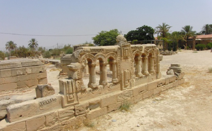 Сегодня в нём проживает 20 000 жителей. Сегодня в нём проживает 20 000 жителей.