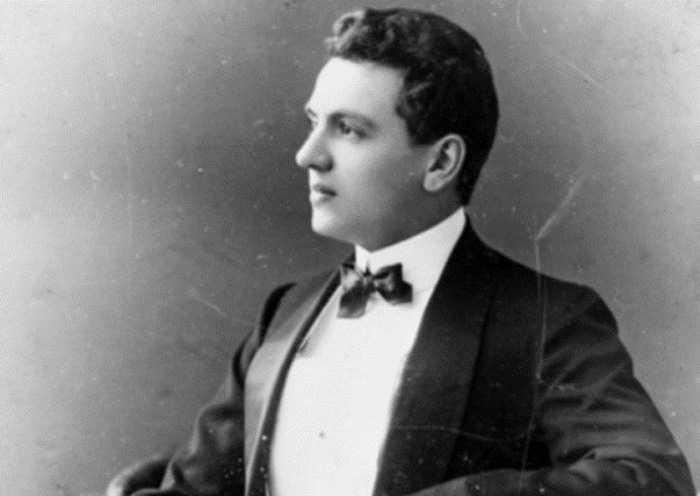 Эрнест Бо, автор *Шанель №5* Эрнест Бо, автор *Шанель №5*