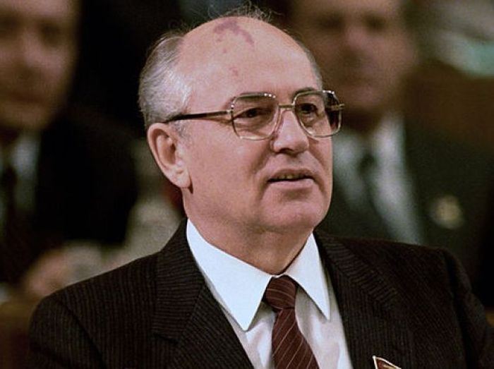 Последний генсек КЦ КПСС Михаил Горбачев Последний генсек КЦ КПСС Михаил Горбачев