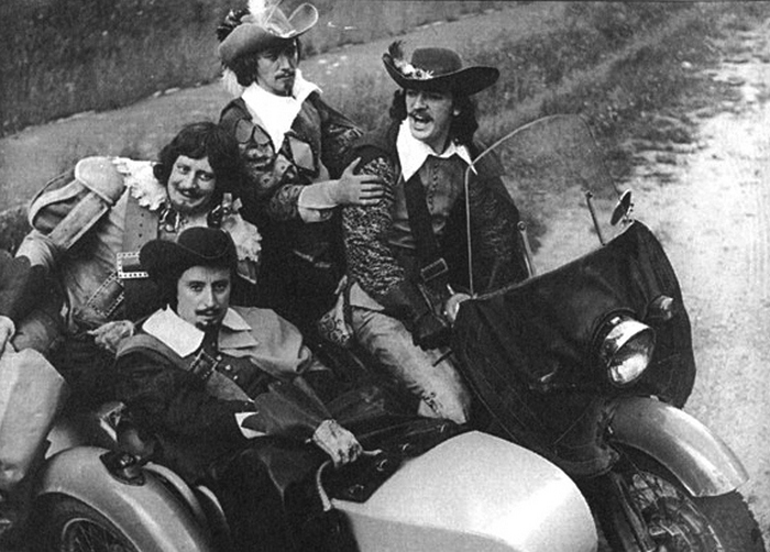 Мушкетёрские приключения на съёмочной площадке. Мушкетёрские приключения на съёмочной площадке.