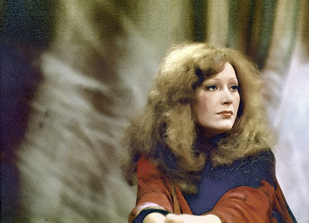 За Аллой Борисовной надзирало то же Пятое управление, - читает историк. Генриэтта ПЕРЬЯН