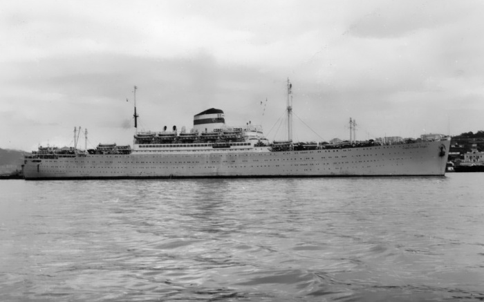 Пароход «Советский Союз», на котором отправился в круиз Станистав Курилов. Пароход «Советский Союз», на котором отправился в круиз Станистав Курилов.