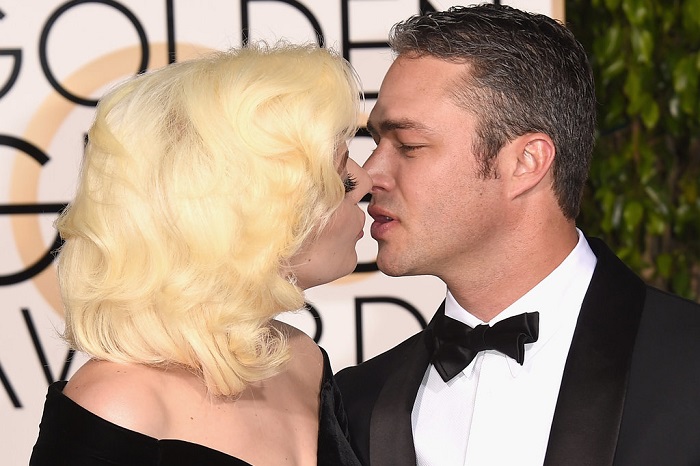 Сладкие парочки на церемонии. Сладкие парочки на церемонии.