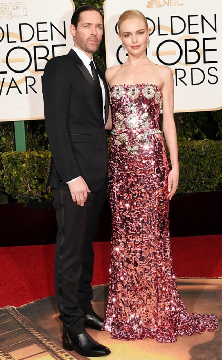 Майкл и Кейт познакомились на съемках фильма, впервые появились на публике на концерте Coldplay в августе в 2011 года. Поженилась в августе 2013 года на ранчо родителей Майкла в Рок-Крик в Филиппсбурге. Майкл и Кейт познакомились на съемках фильма, впервые появились на публике на концерте Coldplay в августе в 2011 года. Поженилась в августе 2013 года на ранчо родителей Майкла в Рок-Крик в Филиппсбурге.