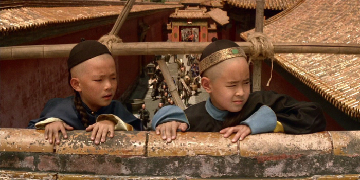 Кадр из фильма Последний император. Кадр из фильма Последний император.