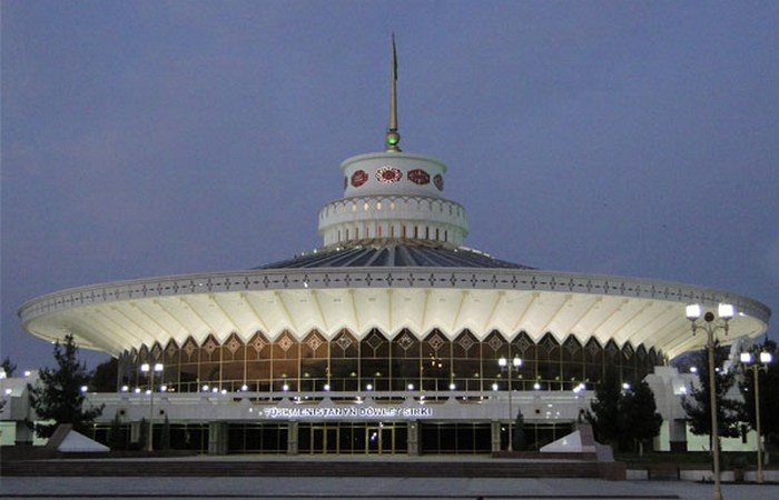 Ашхабадский государственный цирк. Ашхабадский государственный цирк.