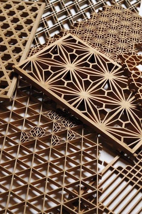 Орнаменты кумико являются отсылкой к природным мотивам. Орнаменты кумико являются отсылкой к природным мотивам.