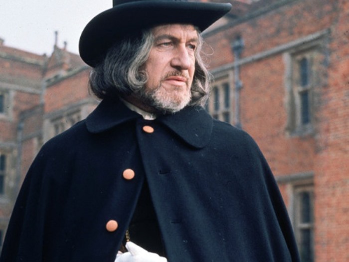 Винсент Прайс в роли Мэтью Хопкинса в фильме *Великий инквизитор*, 1968 Винсент Прайс в роли Мэтью Хопкинса в фильме *Великий инквизитор*, 1968