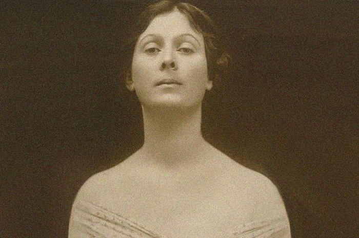 Айседора Дункан - гениальная танцовщица с трагической судьбой Айседора Дункан - гениальная танцовщица с трагической судьбой