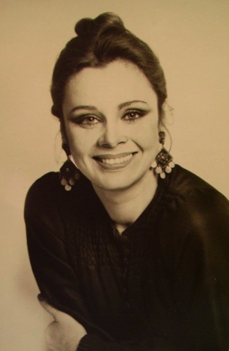 25 актрис отечественного театра и кино, которые сводили мужчин с ума одним только взглядом () 25 актрис отечественного театра и кино, которые сводили мужчин с ума одним только взглядом