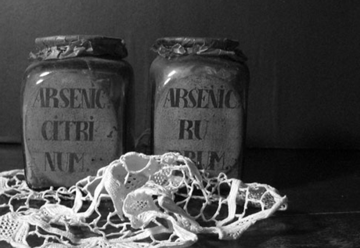 Самые ужасные жертвы, принесенные модницами Европы во имя красоты () Самые ужасные жертвы, принесенные модницами Европы во имя красоты