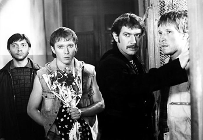 Кадр из фильма *Мама*, 1999 Кадр из фильма *Мама*, 1999