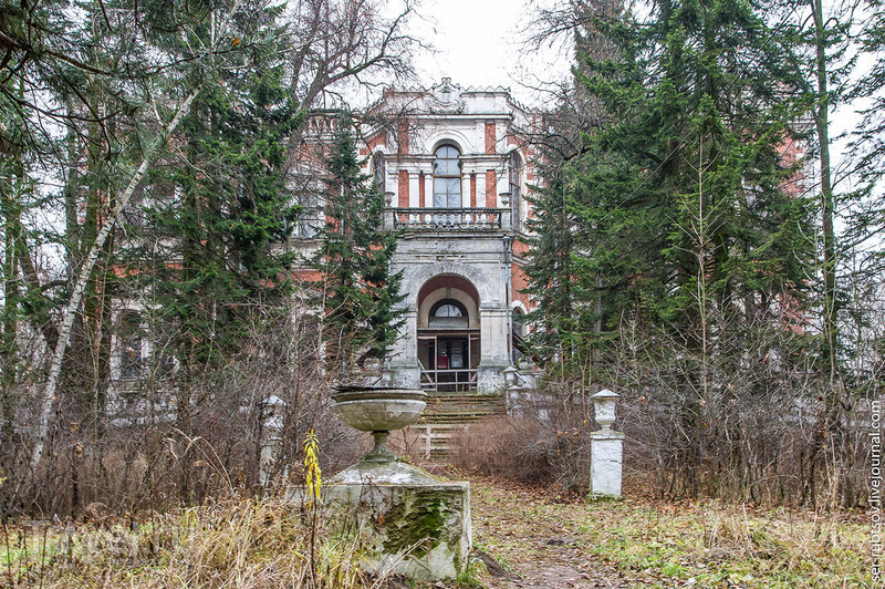 Усадьба Быково - островок Европы в Подмосковье / Россия