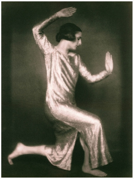 Leni Riefenstahl в юном возрасте.