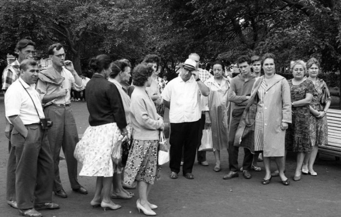 Советские туристы в Москве, 1963 год.