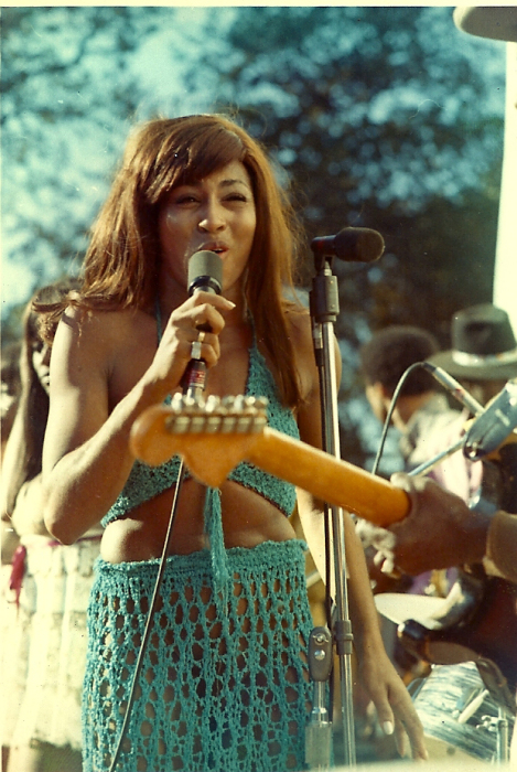 Тина Тернер на фестивале Gold Rush, 4 октября 1969 года, озеро Амадор, Калифорния.