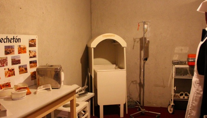 Медпункт в музее. Осторожно, нацизм. Медпункт в музее. Осторожно, нацизм.