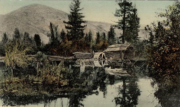 Сельская мельница в долине реки Уймон. 1907-1914 год. Фото: Sergey Borisov.