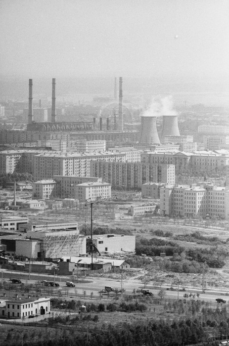 Вид на ТЭЦ-20. Москва, 1960-е годы. Вид на ТЭЦ-20. Москва, 1960-е годы.